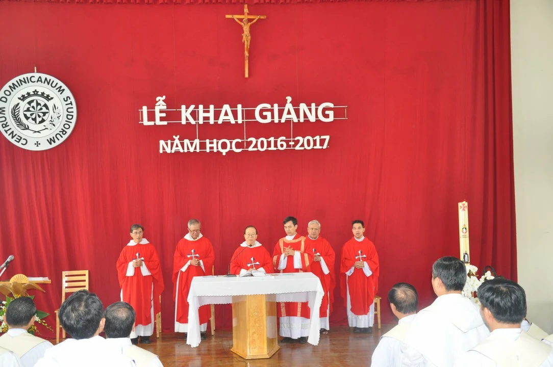 Trung Tâm Học Vấn Đaminh Khai Giảng Niên Học 2016 – 2017
